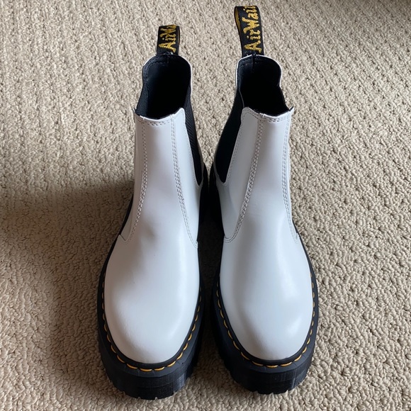 Dr Martens Chelsea Platform Boot